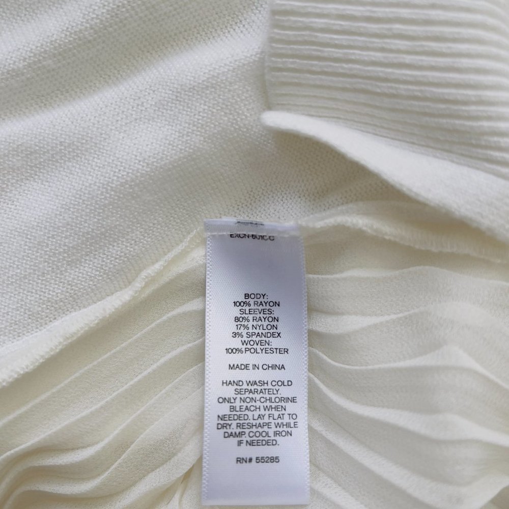 Express Women's White Comfortable and Chic Top Size XS - Picture 5 of 6